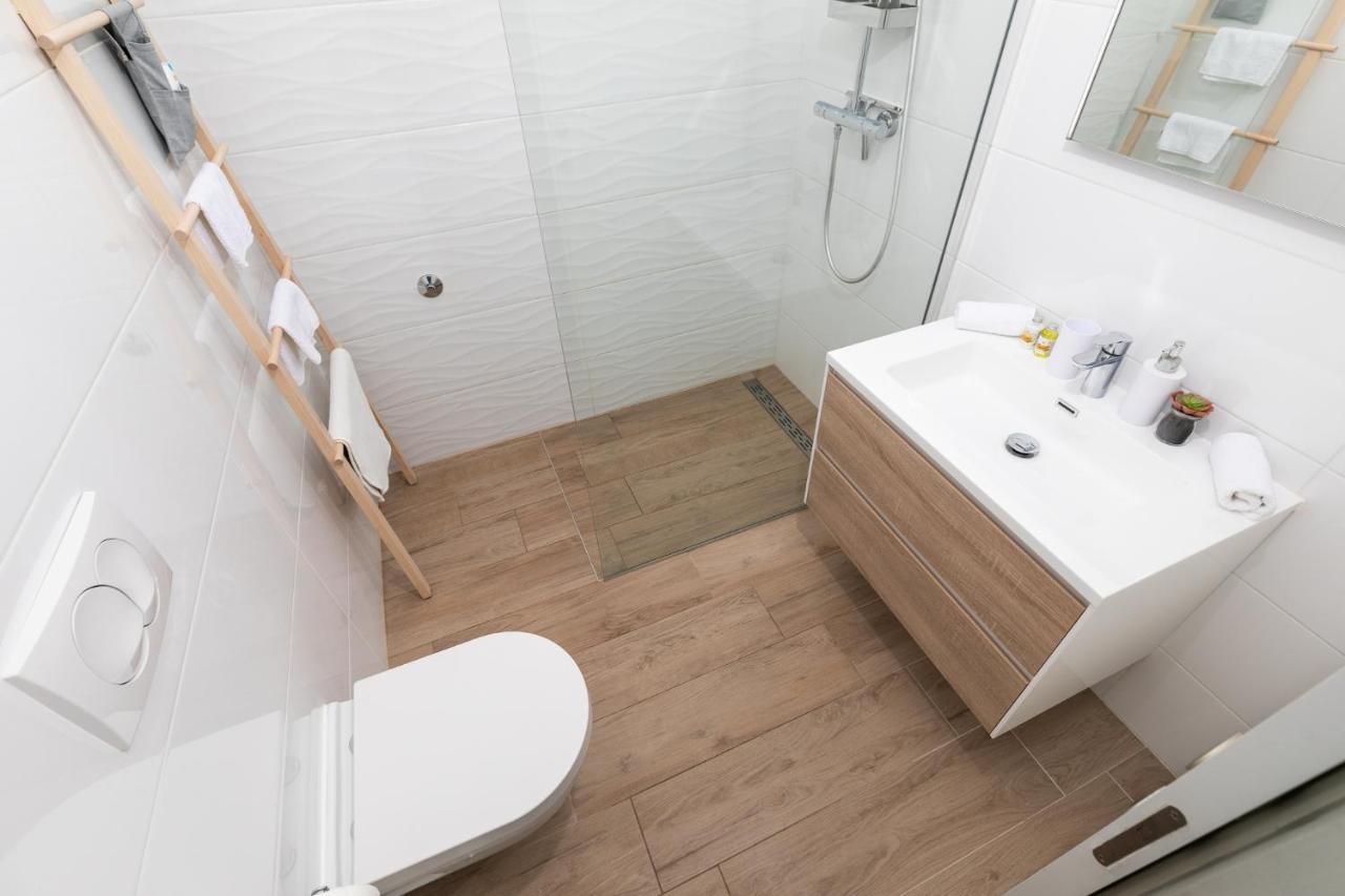 Apartments Come&Stay Punat Ngoại thất bức ảnh