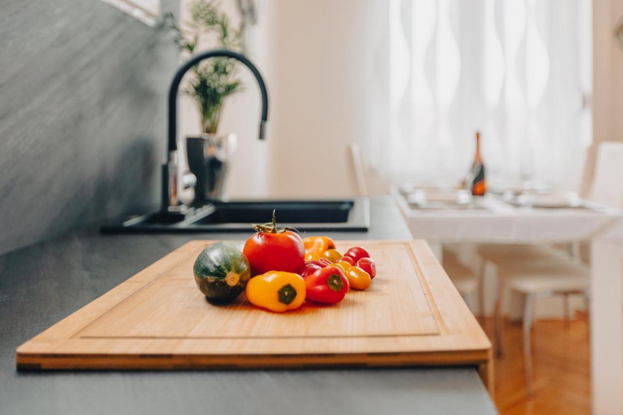 Apartments Come&Stay Punat Ngoại thất bức ảnh